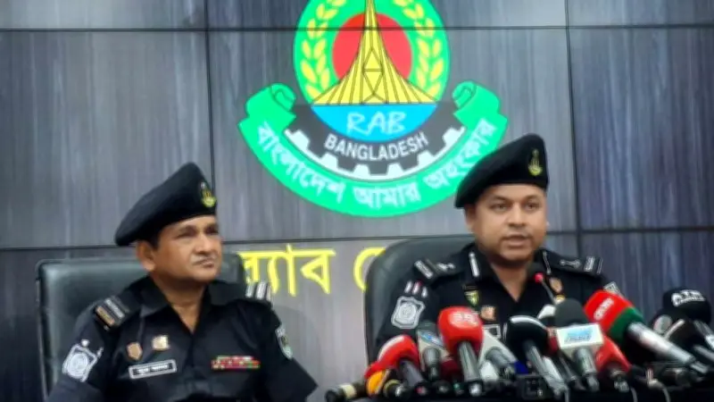 চাঁদাবাজি বিরোধী অভিযান ও স্বাস্থ্য সচেতনতা: র‌্যাবের কঠোর পদক্ষেপ ও সুস্থ জীবনের উপায়