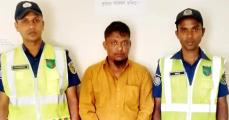 কুমিল্লায় পেটে ইয়াবা পাচারকারী গ্রেপ্তার: অভিনব পদ্ধতিতে মাদক লুকানো