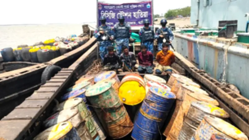 জ্বালানি পাচার ও ধানক্ষেত প্লাবন: শুল্ক ফাঁকি, গ্রেপ্তার ও উন্নয়ন প্রকল্পের খবর