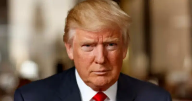 ট্রাম্পের দাবি: হরমুজ প্রণালি উন্মুক্তকরণের প্রক্রিয়া শুরু করেছে যুক্তরাষ্ট্র