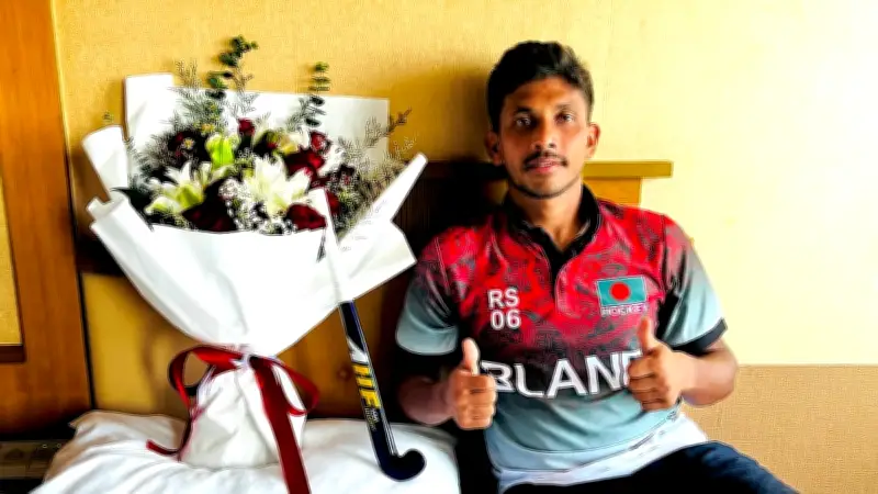 রোমান সরকারের শততম ম্যাচ: বাংলাদেশ হকির নীরব ইতিহাসের এক উজ্জ্বল অধ্যায়