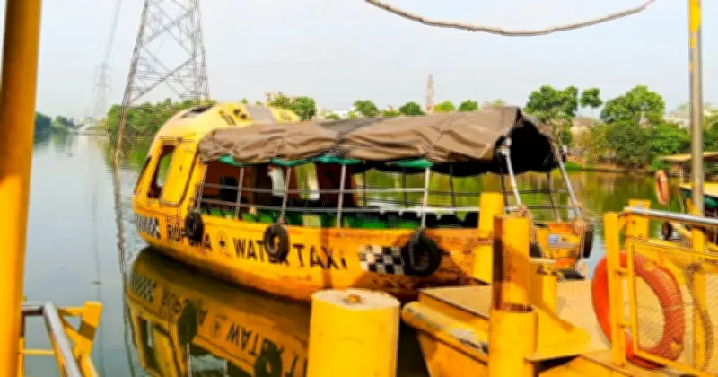 হাতিরঝিলের ওয়াটার ট্যাক্সি সেবায় জ্বালানি সংকট, যাত্রী ভোগান্তি বাড়ছে
