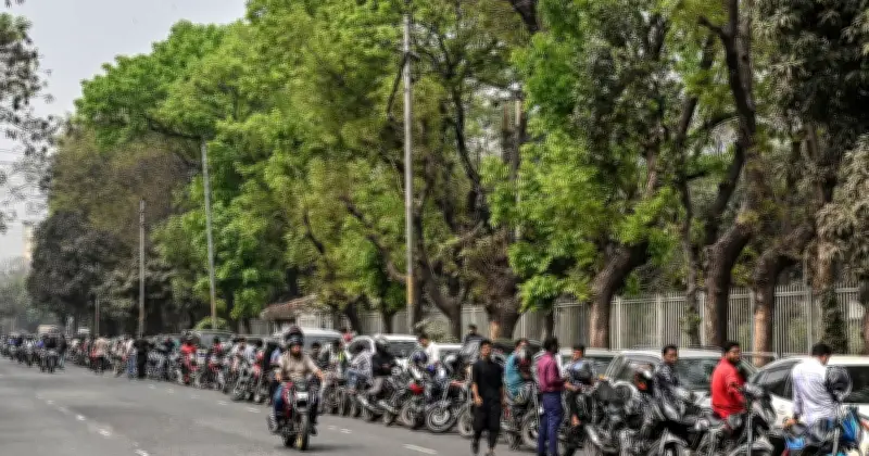 জ্বালানি সংকট তীব্র: ৩৬ ঘণ্টার লাইন, কৃষি-শিল্পে বিপর্যয়