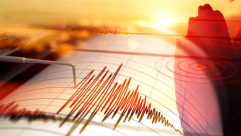 সিলেট সীমান্তে ভূমিকম্প, ঢাকার ৭ পাম্পে তেল নিতে লাগবে ‘ফুয়েল পাস’, হরমুজ প্রণালিতে সামরিক জাহাজ চলাচলে কঠোর হুঁশিয়ারি