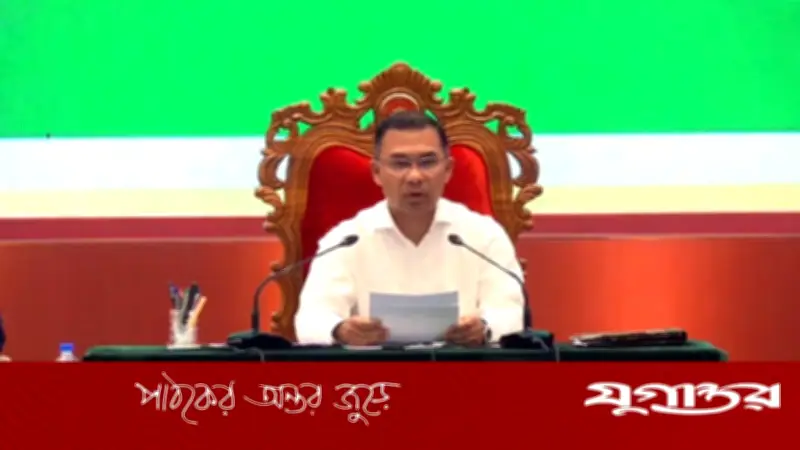 প্রধানমন্ত্রী: সশস্ত্র বাহিনী ব্যক্তি বা পরিবারের সম্পদ নয়, জাতীয় প্রতিষ্ঠান