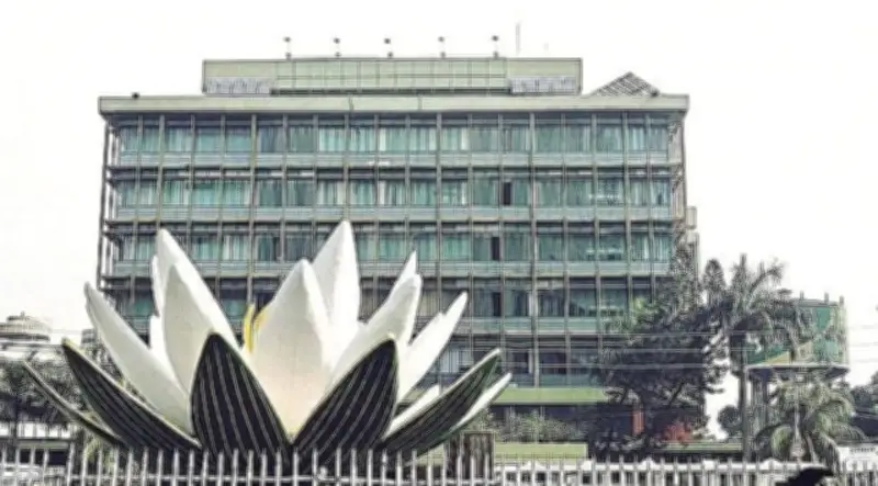 দুর্বল ব্যাংকের পুরোনো মালিকদের ফেরার সুযোগ, সংসদে পাস হলো ব্যাংক রেজোল্যুশন বিল