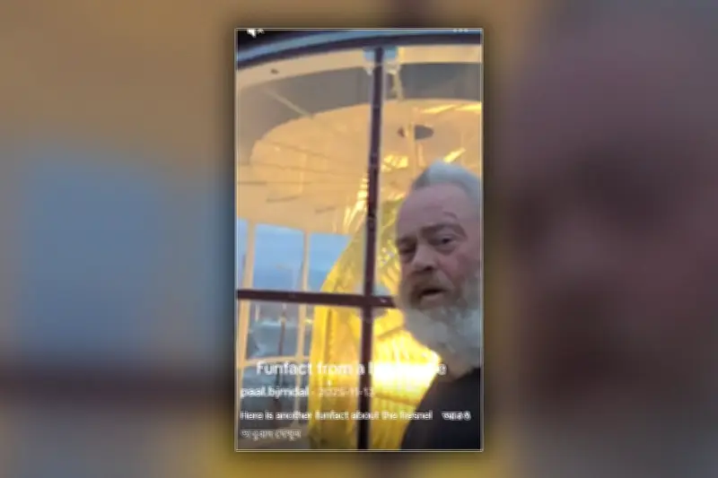 টিকটকে ভাইরাল নরওয়ের বাতিঘর রক্ষক পাল বিয়র্নডালের অদ্ভুত ভিডিও