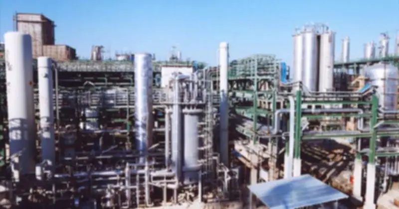 ইরানের তেল শোধনাগার হামলা: মেরামত কাজ শুরু, লক্ষ্য দুই মাসে ৮০% সক্ষমতা