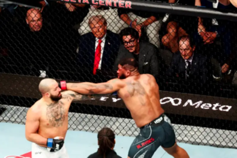 মার্কিন প্রেসিডেন্ট ট্রাম্প ইউএফসি ম্যাচ উপভোগ করেন, পাকিস্তানে যুক্তরাষ্ট্র-ইরান আলোচনা ব্যর্থ