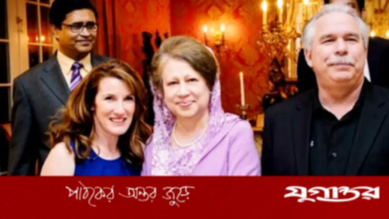 হোয়াইট হাউসে প্রবেশে বাধা: রাষ্ট্রদূতের জন্মতারিখ ভুলে আইনের প্রাধান্য