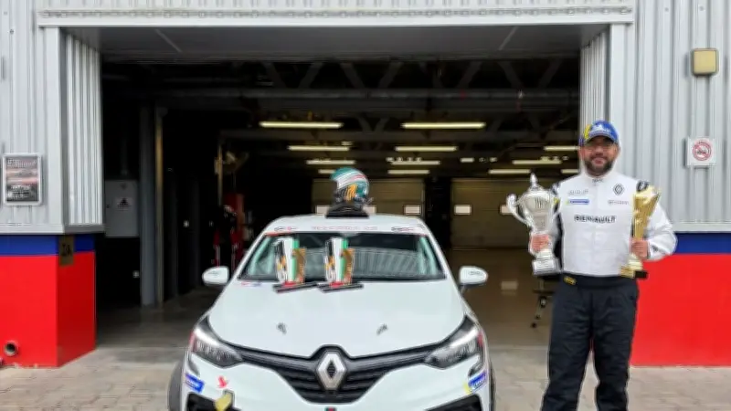 বাংলাদেশের অভিক আনোয়ার ইউএই কার চ্যাম্পিয়নশিপে চ্যাম্পিয়ন, বিরল অর্জন