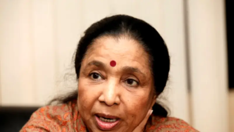 আশা ভোসলের জীবন: সংগীতের পেছনের নিঃশব্দ সংগ্রাম ও ব্যক্তিগত যুদ্ধ