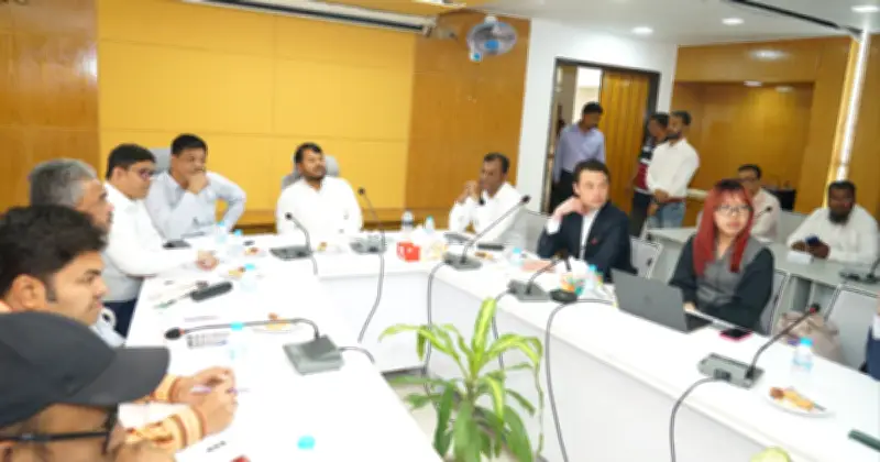 রাজশাহীতে আধুনিক বর্জ্য ব্যবস্থাপনা নিয়ে আলোচনা, নেদারল্যান্ডসের কোম্পানির সঙ্গে বৈঠক