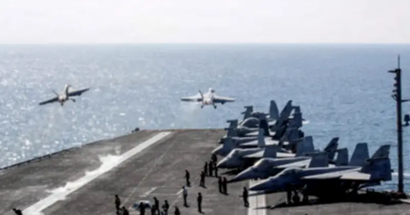 মার্কিন নৌ-অবরোধে ইরানের উপকূল: শান্তি আলোচনা ব্যর্থতায় নতুন সংঘাতের আশঙ্কা