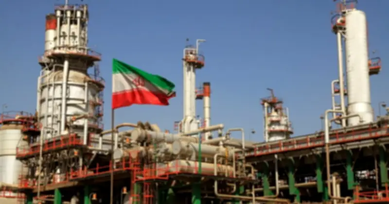 ইরানে মার্কিন নৌ-অবরোধে বিশ্ববাজারে তেলের দামে বড় উল্লম্ফন, ব্যারেলপ্রতি ১০৪ ডলার ছুঁইছুঁই