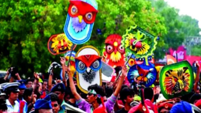 বৈশাখী শোভাযাত্রা ও বৈশ্বিক সংকট: হাঙ্গেরি থেকে ঢাকা পর্যন্ত নানা খবর