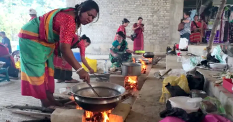 পার্বত্যাঞ্চলে নববর্ষ উৎসবে মুখর, ঐতিহ্যবাহী 'পাজন' খাবারের মাহাত্ম্য