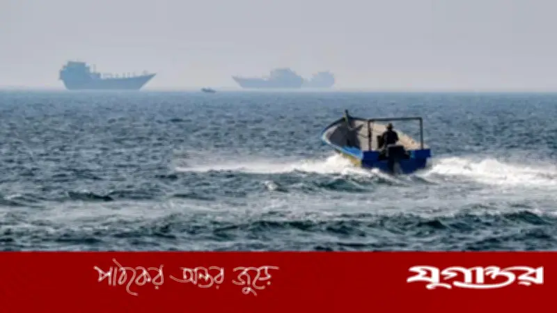 যুক্তরাষ্ট্রের নৌ-অবরোধে ইরানি বন্দর অবরুদ্ধ, পারস্য উপসাগরে সামরিক তৎপরতা