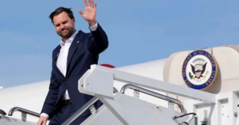 ইসলামাবাদ আলোচনা শেষ, যুক্তরাষ্ট্র-ইরান সমঝোতায় মধ্যস্থতাকারীদের তৎপরতা অব্যাহত