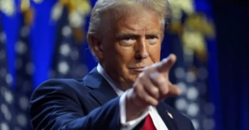 ইরানের ওপর নৌ-অবরোধে মার্কিন প্রেসিডেন্ট ট্রাম্পের কঠোর হুঁশিয়ারি