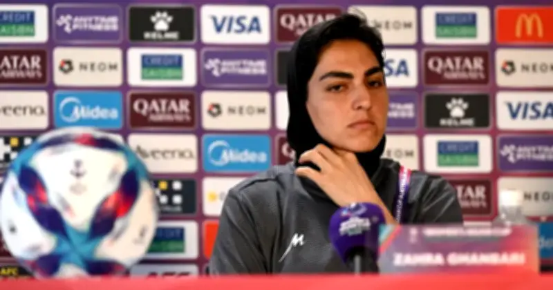 ইরান নারী ফুটবলার জহরা কানবারির সম্পদ ফিরে পাচ্ছেন, আদালতের নির্দেশে বিধিনিষেধ প্রত্যাহার