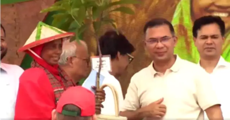 প্রধানমন্ত্রী তারেক রহমানের উদ্যোগে কৃষক কার্ড কর্মসূচি উদ্বোধন, ২২ হাজার কৃষকের মোবাইলে টাকা