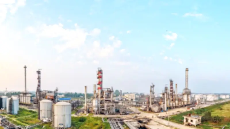 অয়েল সংকটে রিফাইনারি ইউনিট বন্ধ, আন্দামানে নিখোঁজ শতাধিক, গ্রেপ্তার ও রিমান্ডের ঘটনা