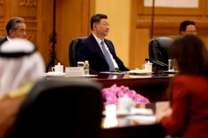 মধ্যপ্রাচ্যে শান্তি রক্ষায় আন্তর্জাতিক আইনের শাসন জোরালো আহ্বান চীনের প্রেসিডেন্ট সি চিন পিংয়ের