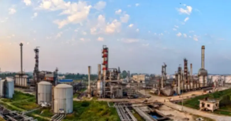 অপরিশোধিত তেল সংকটে ইস্টার্ন রিফাইনারির উৎপাদন বন্ধ, দেশের জ্বালানি নিরাপত্তায় ঝুঁকি