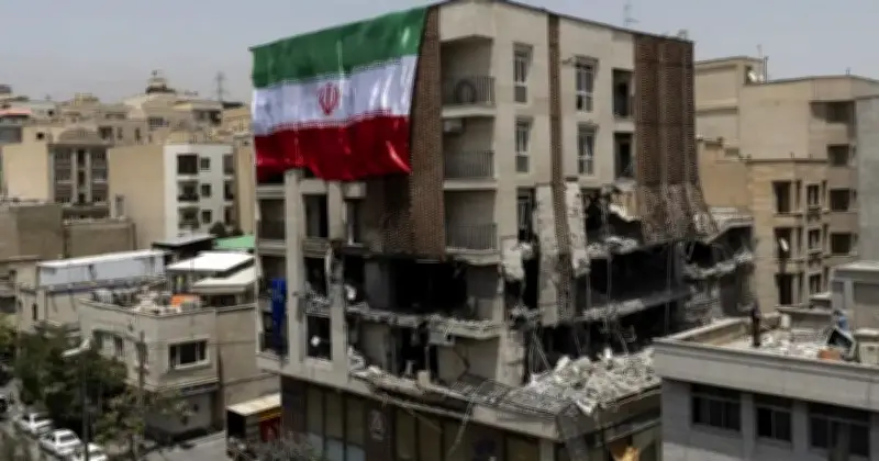 ইরানের দাবি: ইসরাইল-মার্কিন হামলায় ২৭০ বিলিয়ন ডলারের অবকাঠামোগত ক্ষতি