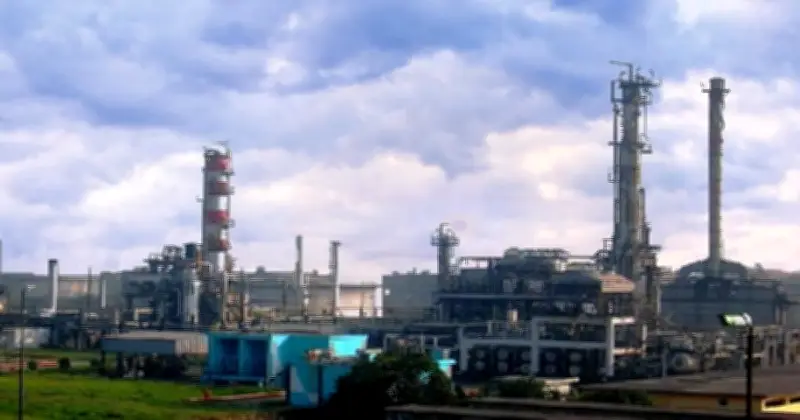 অপর্যাপ্ত কাঁচা তেল সরবরাহে ইস্টার্ন রিফাইনারির উৎপাদন স্থগিত
