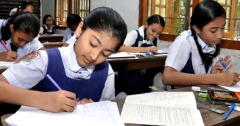 ১৬ বছর পর পুনরায় শুরু হচ্ছে প্রাথমিক বৃত্তি পরীক্ষা, দেশের ৬১ জেলায় আজ বাংলা পরীক্ষা