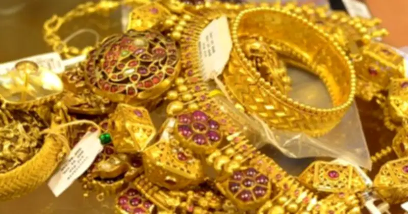 বাজারে আবারও স্বর্ণের দাম বৃদ্ধি, ২২ ক্যারেটের ভরি ২,২১৬ টাকা বাড়লো