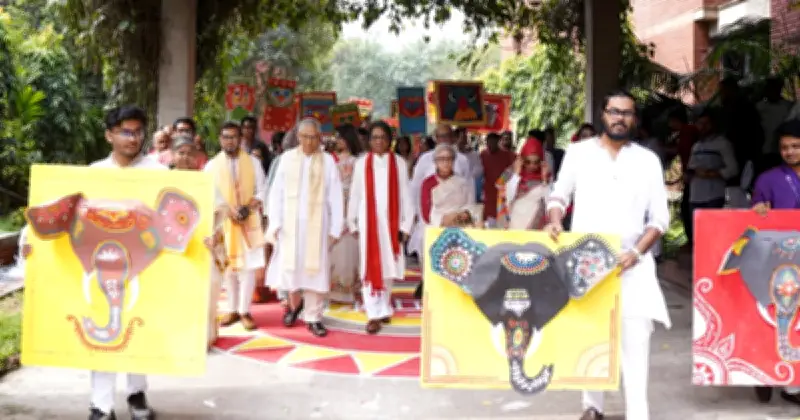 ইস্ট ওয়েস্ট ইউনিভার্সিটিতে বর্ণিল পহেলা বৈশাখ উৎসবের আয়োজন