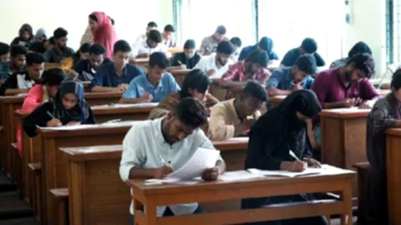 গুচ্ছের ‘এ’ ইউনিটের ফল প্রকাশ, ৭০% অকৃতকার্য; সংসদ অধিবেশন শুরু, বাহরাইন হামলায় নিহতের মরদেহ দেশে