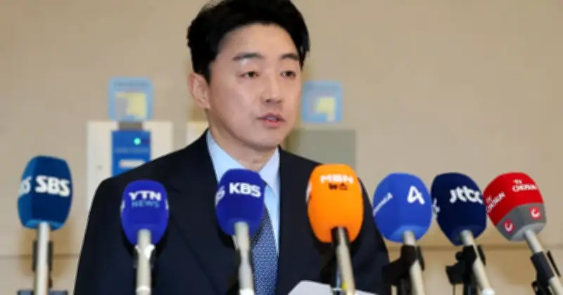 দক্ষিণ কোরিয়ার জ্বালানি নিরাপত্তায় বড় সাফল্য: বিকল্প রুটে ২৭ কোটি ৩০ লাখ ব্যারেল তেল আমদানি