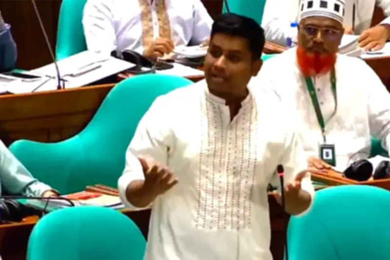 বাংলাদেশে অনলাইন শিক্ষার নতুন দিগন্ত: প্রযুক্তির মাধ্যমে শিক্ষার প্রসার