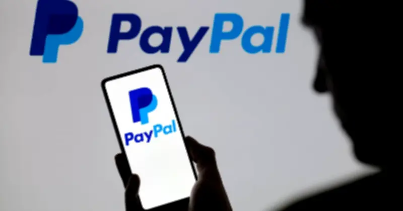 বাংলাদেশে পেপ্যাল চালু: প্রধানমন্ত্রীর ঘোষণা ও সম্ভাবনার নতুন অধ্যায়