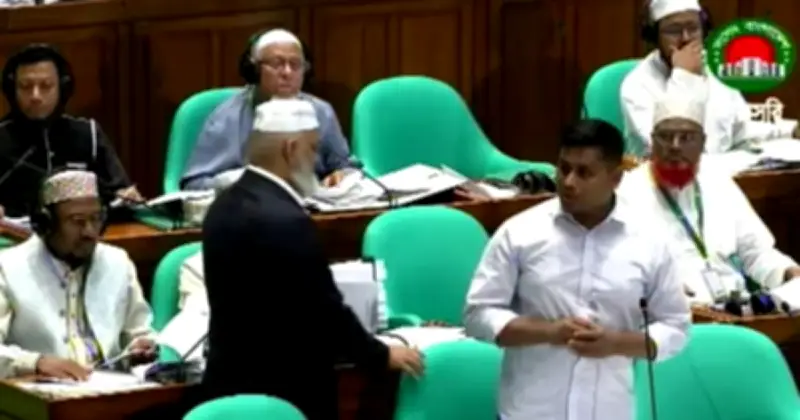 কুমিল্লার দেবীদ্বার মহাসড়ক: সংসদে হাসনাত আবদুল্লাহর আবেগঘন আবেদন, 'মৃত্যুর মিছিল' বন্ধ করুন