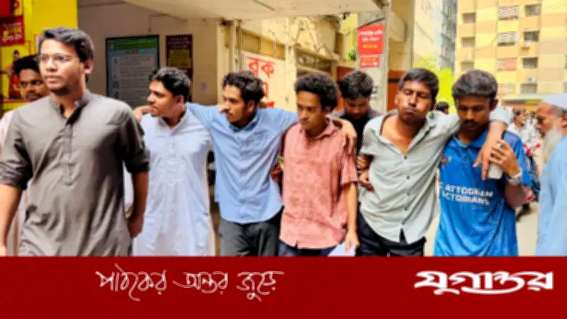 কবি নজরুল কলেজে ছাত্রদলের সংঘর্ষে দুই সাংবাদিক মারধরের শিকার