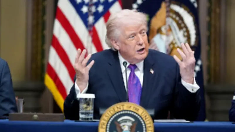 ইরান যুদ্ধ থামলে গ্যাসের দাম কমবে: ট্রাম্পের তিন সমুদ্রপথ বন্ধের হুঁশিয়ারি