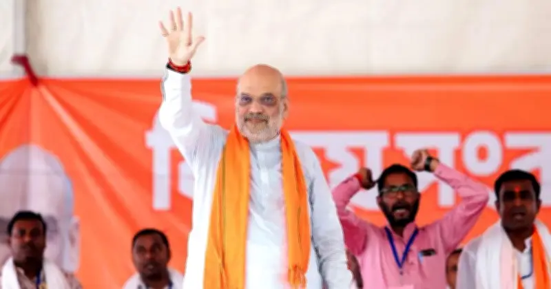 পশ্চিমবঙ্গে বিজেপির দার্জিলিং প্রতিশ্রুতি ও মমতার পাল্টা অভিযোগ