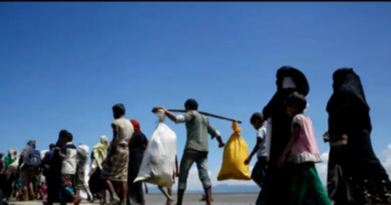 আন্দামান সাগরে রোহিঙ্গা শরণার্থীবাহী নৌকাডুবি: ২৫০ জন নিখোঁজ, আন্তর্জাতিক সম্প্রদায়ের জরুরি পদক্ষেপ দাবি