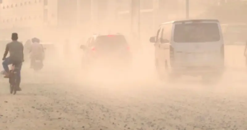বিশ্বের দূষিত শহরের তালিকায় ষষ্ঠ ঢাকা, শীর্ষে দিল্লি