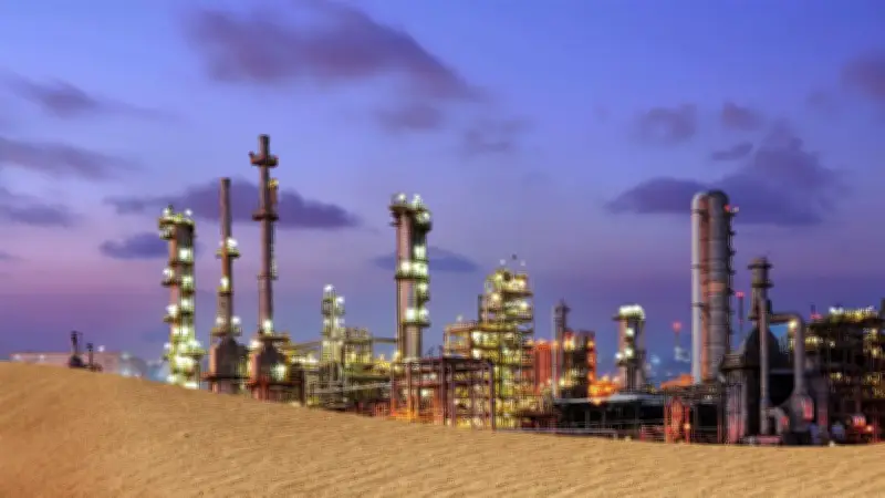 মধ্যপ্রাচ্যে তেল-গ্যাসের প্রাচুর্য: কারণ ও প্রভাব বিশ্লেষণ