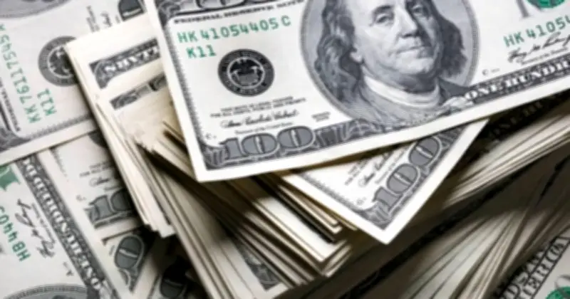 বাংলাদেশ ব্যাংক আবার ডলার কিনছে, বাজারে স্থিতিশীলতার লক্ষ্যে