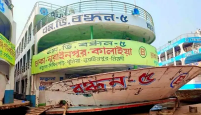 বাউফল থেকে ঢাকাগামী লঞ্চে শিশু ফেলে পালালেন বাবা পরিচয়দাতা