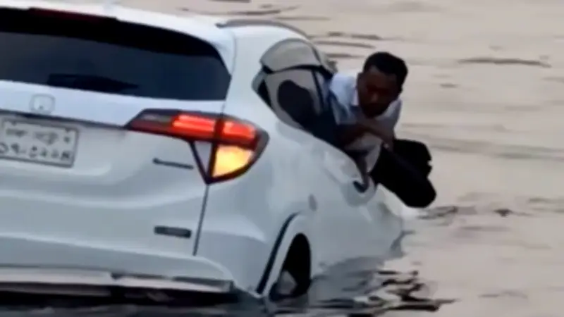 বাংলাদেশে অনলাইন শিক্ষার অগ্রগতি: নতুন প্রযুক্তি ও চ্যালেঞ্জ