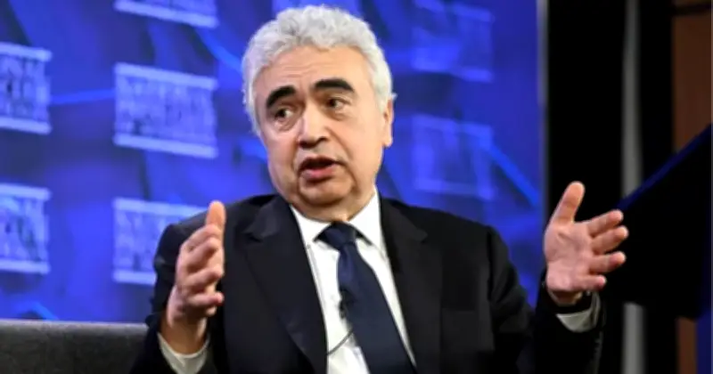 আইইএ প্রধান ফাতিহ বিরোলের সতর্কতা: ইউরোপে জেট ফুয়েল মজুদ ছয় সপ্তাহের মতো অবশিষ্ট