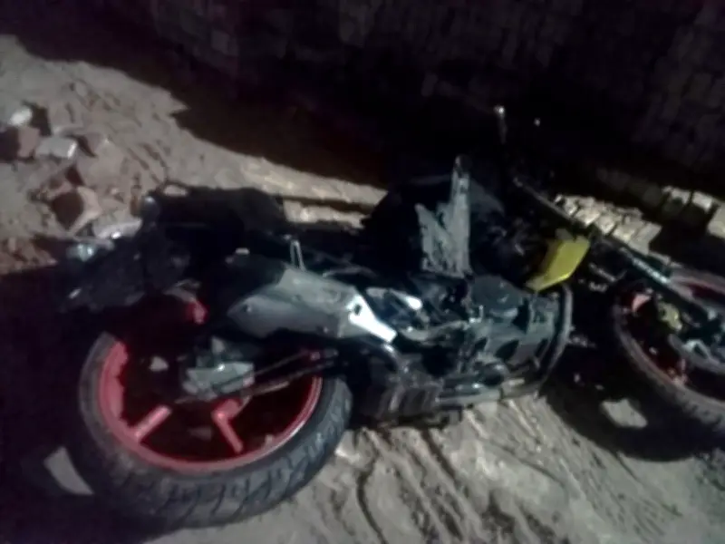 নোয়াখালীর সেনবাগে ফসলি জমির মাটি বিক্রি নিয়ে বিএনপি কর্মীদের সংঘর্ষ, মোটরসাইকেলে আগুন